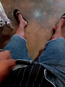 Snapshot of rau_4455 chatting on 09-19-25, 11:00 rau 4455 online show from 09-19-25, 11:00