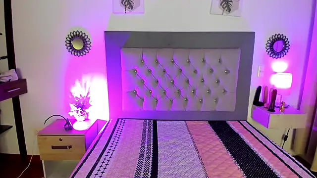 Kylie2211 online show from 01-27-25, 02:53