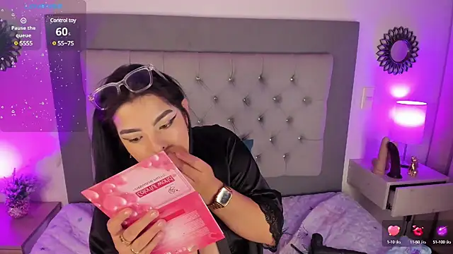 Kylie2211 online show from 02-14-25, 08:10