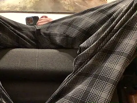 Hebrewhammers42 online show from 01-01-25, 10:03