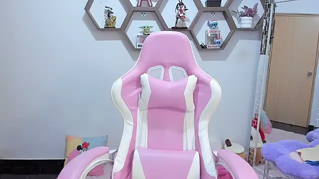 SharonSander online show from 01-19-25, 10:49