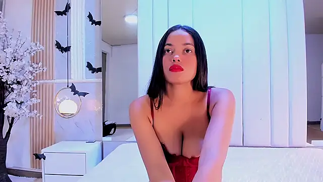 Snapshot of LiaObrien chatting on 10-25-25, 03:18 LiaObrien online show from 10-25-25, 03:18