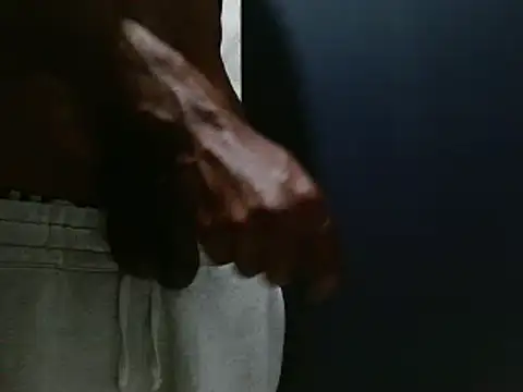 Snapshot of phbbcsham chatting on 12-16-24, 02:47 phbbcsham online show from 12-16-24, 02:47