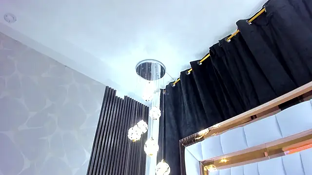 SarayRoyse online show from 11-12-25, 07:35