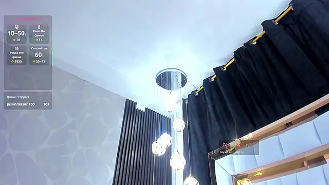 SarayRoyse online show from 11-18-25, 07:40