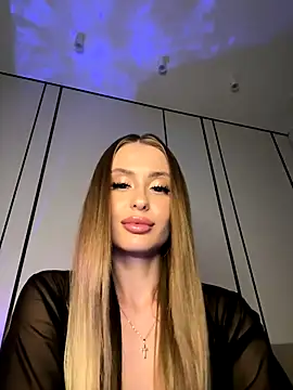 Sweet  Milly online show from 10-26-25, 03:40