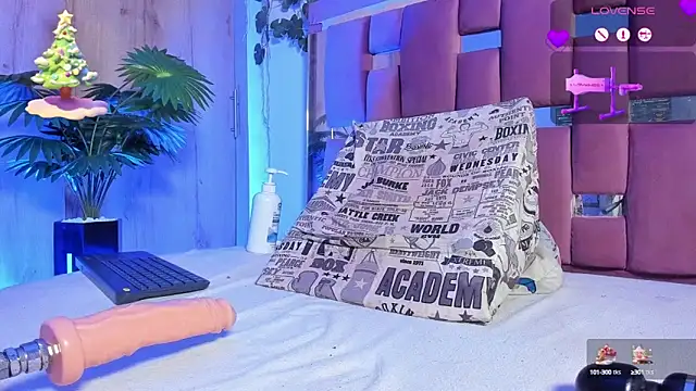 Ana Winnss online show from 12-30-24, 11:38