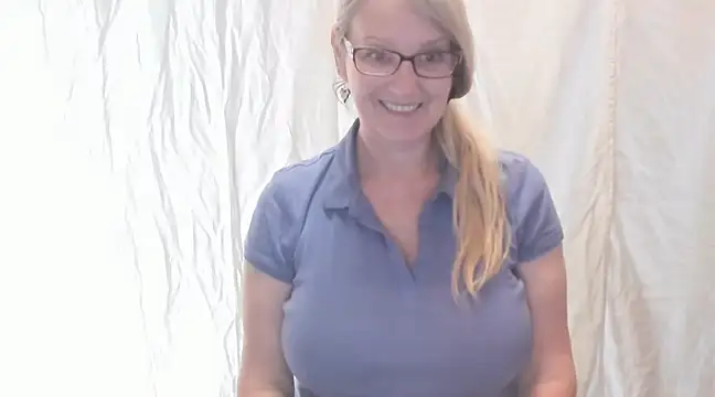 irinamaux online show from 02-20-25, 07:45