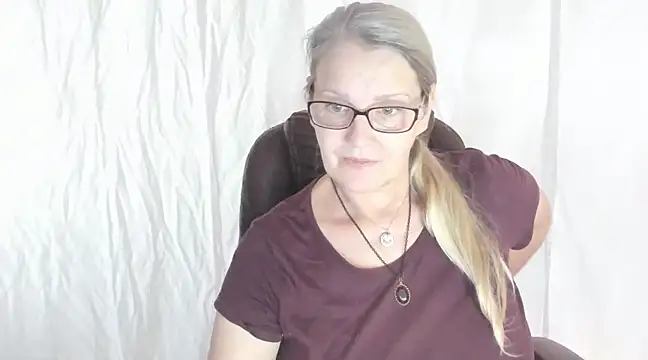 irinamaux online show from 02-23-25, 12:16