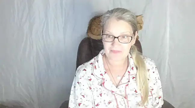 irinamaux online show from 02-27-25, 03:25