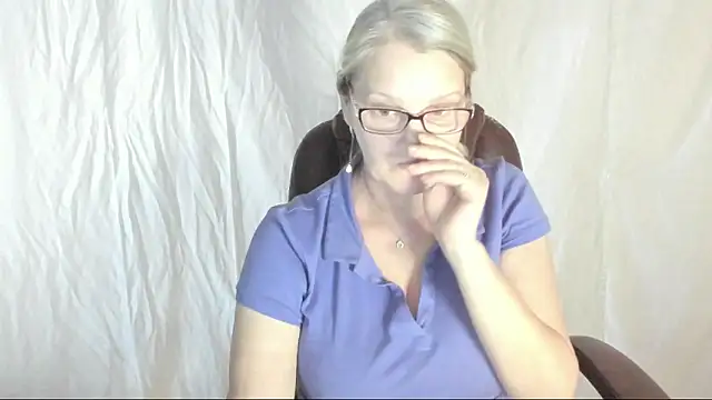 irinamaux online show from 03-22-25, 02:58