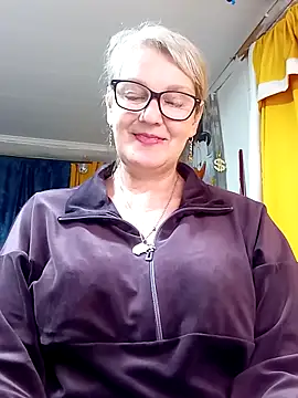 irinamaux online show from 04-18-26, 07:58