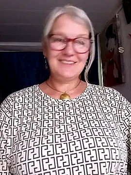 irinamaux online show from 07-28-26, 11:28
