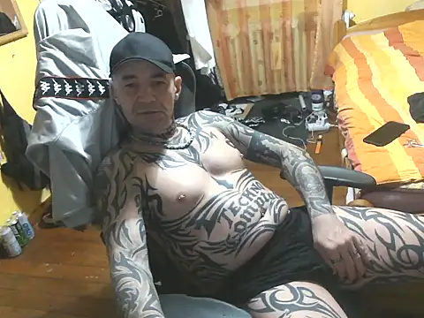 Tomi18cmm2 online show from 02-05-26, 09:19