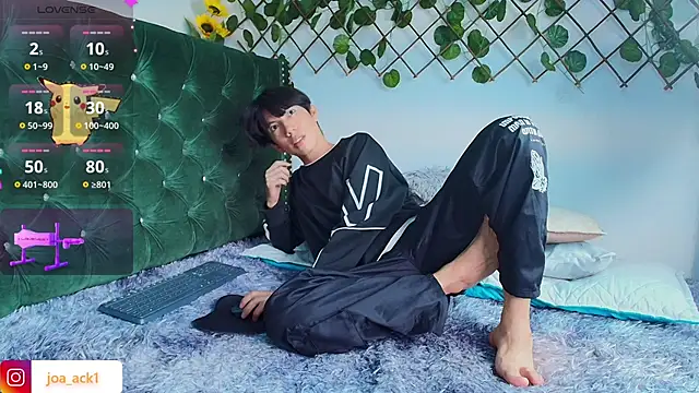 Levii Ackermann online show from 03-16-25, 08:32