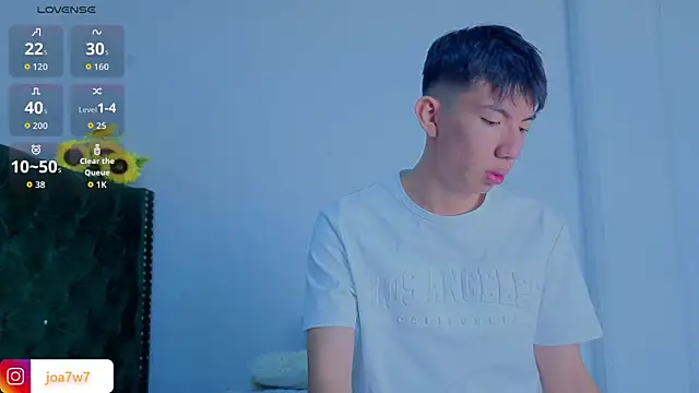 Levii Ackermann online show from 04-22-26, 02:07