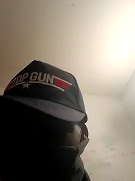 Daddyslilcreampie online show from 10-08-25, 08:17