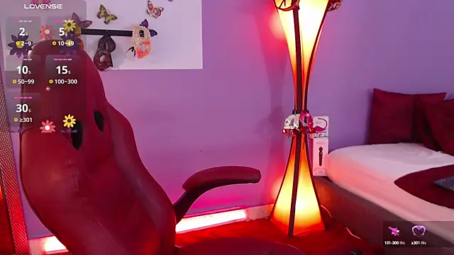 Snapshot of fransheska_rossi chatting on 01-11-25, 08:10 fransheska rossi online show from 01-11-25, 08:10