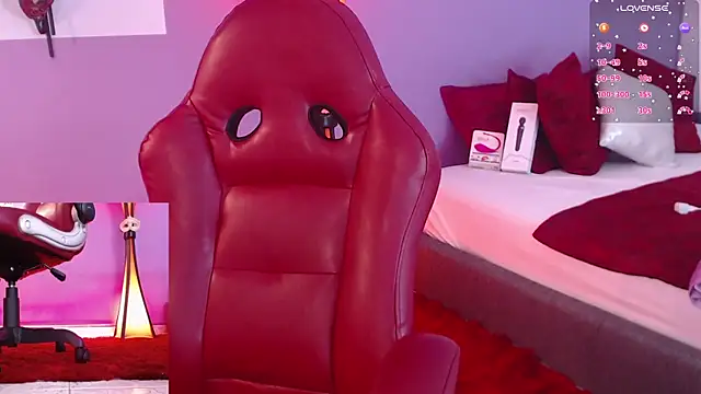 Snapshot of fransheska_rossi chatting on 01-18-25, 06:32 fransheska rossi online show from 01-18-25, 06:32