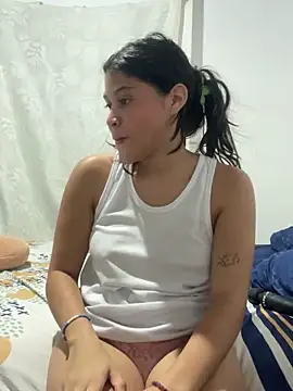 Tamiapple online show from 12-17-25, 03:12