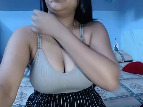 Freya nia online show from 02-25-25, 06:14