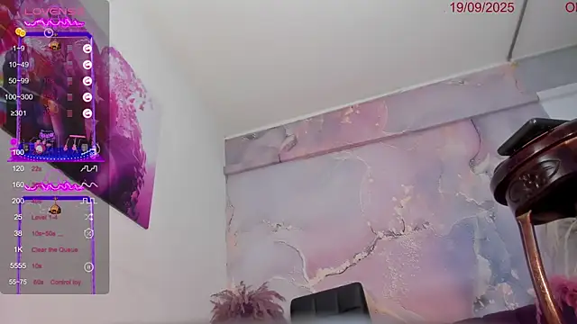 VALERIAQUEENTS online show from 09-19-25, 12:39