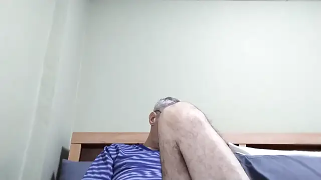 BIGUNCUTHARDCOCK online show from 10-26-25, 12:44