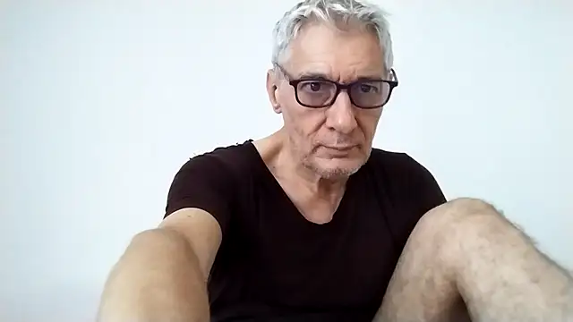 Snapshot of BIGUNCUTHARDCOCK chatting on 05-07-26, 12:16 BIGUNCUTHARDCOCK online show from 05-07-26, 12:16