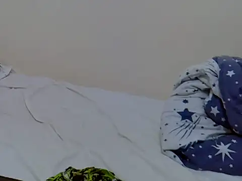 Snapshot of Giannah01 chatting on 02-03-25, 04:35 Giannah01 online show from 02-03-25, 04:35