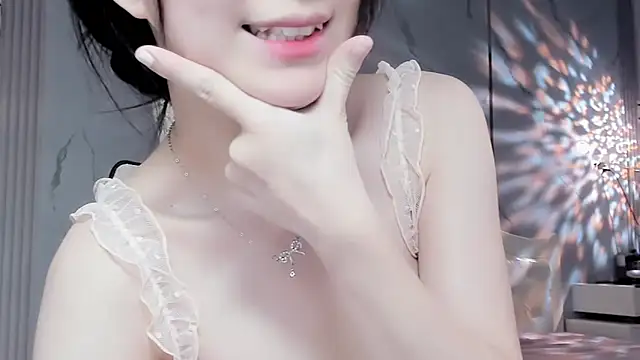 Snapshot of Luli-bae chatting on 03-20-25, 03:02 Luli-bae online show from 03-20-25, 03:02