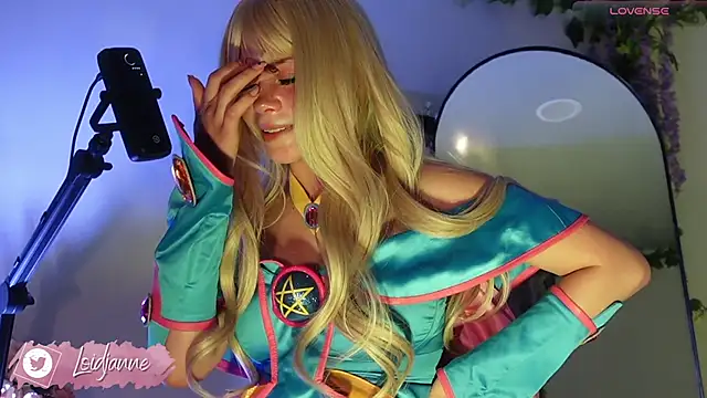 loIijanne online show from 10-07-25, 03:47