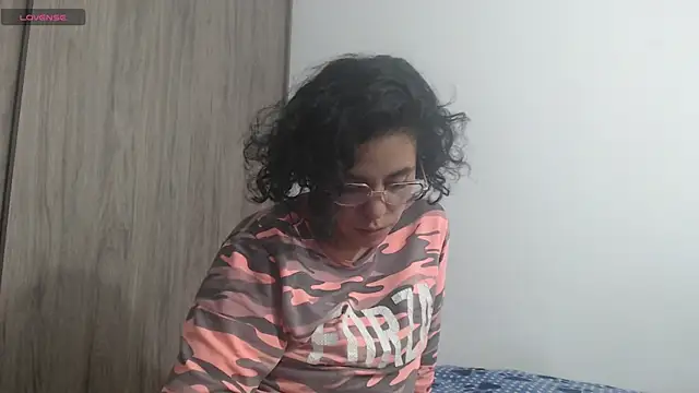 Anne purple online show from 01-28-25, 07:53