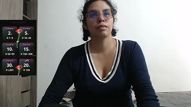 Anne purple online show from 09-17-25, 06:09