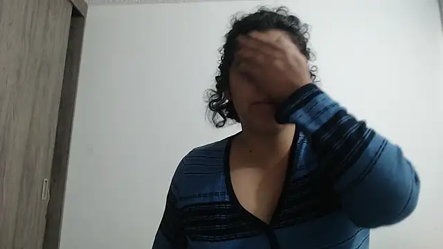 Anne purple online show from 09-23-25, 04:10