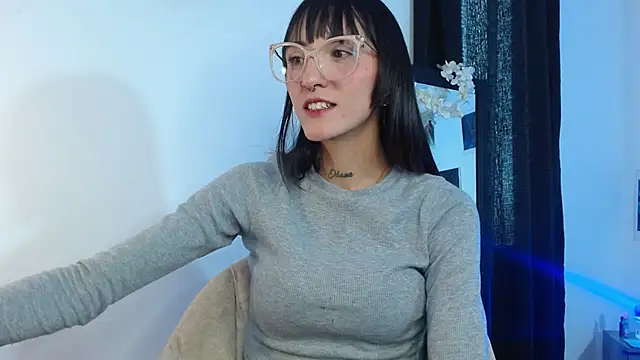 Sakura and yuki online show from 02-26-25, 08:22