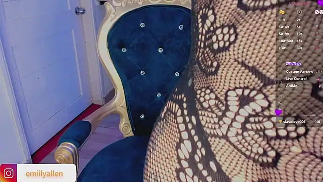 Snapshot of EmilyAllen_ chatting on 12-03-24, 06:59 EmilyAllen online show from 12-03-24, 06:59