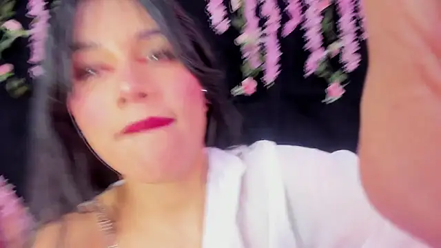 Cristal horny69 online show from 10-12-25, 04:00