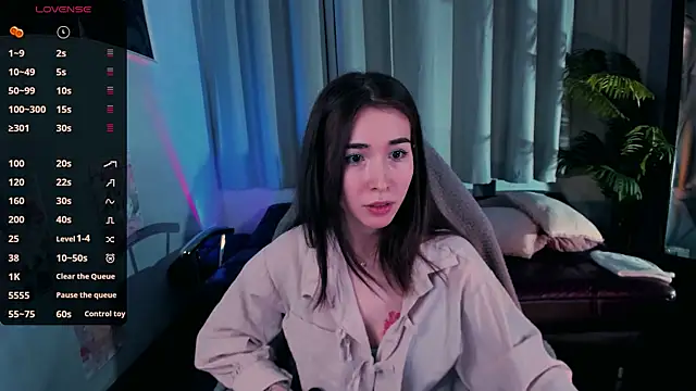 Snapshot of ashleyro1 chatting on 11-25-25, 01:11 ashleyro1 online show from 11-25-25, 01:11