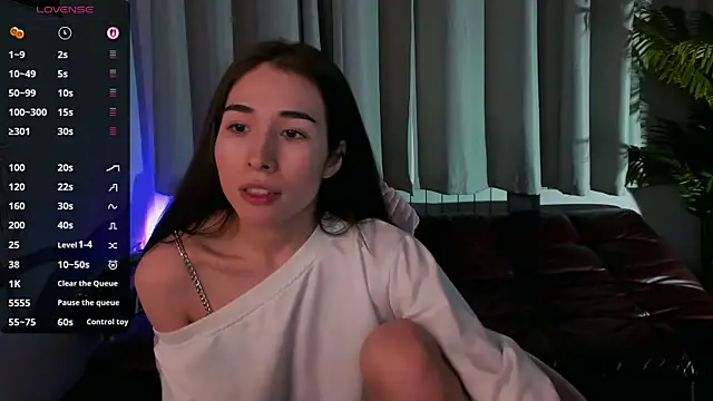 Snapshot of ashleyro1 chatting on 12-05-25, 01:20 ashleyro1 online show from 12-05-25, 01:20