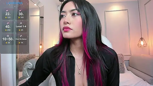 AzuraKindong online show from 02-17-25, 07:53