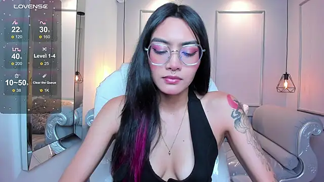 AzuraKindong online show from 09-22-25, 07:16