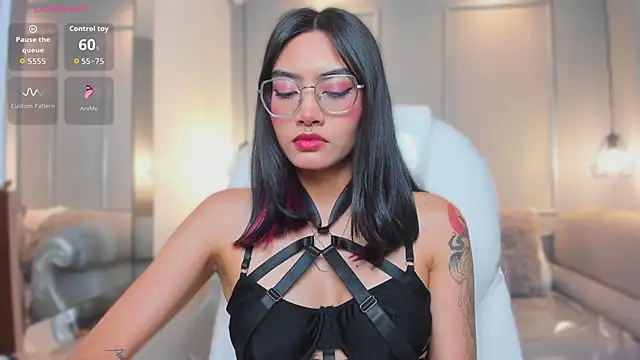 AzuraKindong online show from 02-25-26, 07:23