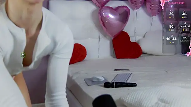 Snapshot of Haters__ chatting on 02-16-25, 02:32 Haters online show from 02-16-25, 02:32