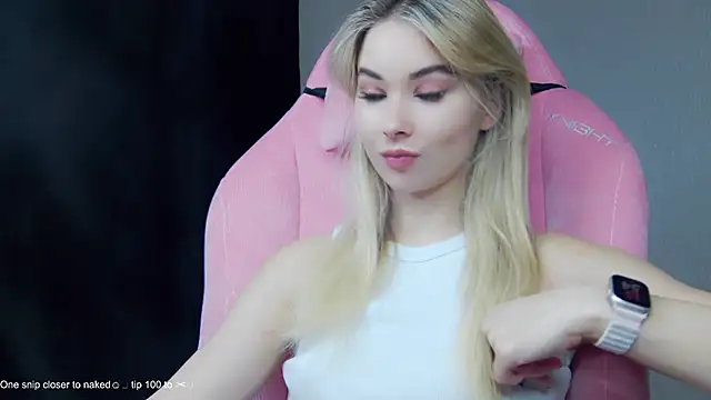 Snapshot of Haters__ chatting on 12-02-25, 10:53 Haters online show from 12-02-25, 10:53