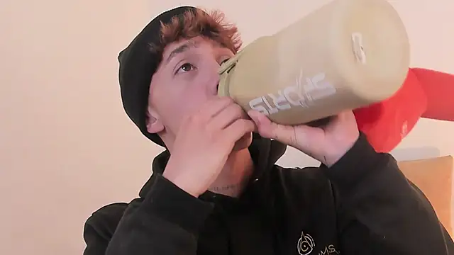 Tomy Rox online show from 09-29-25, 08:35