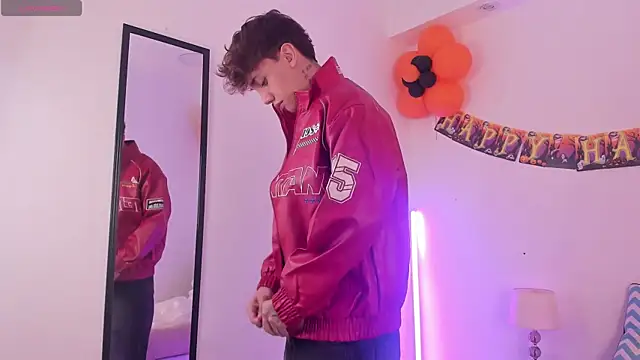 Tomy Rox online show from 10-16-25, 08:32