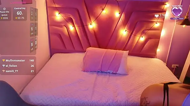 Snapshot of cattaleeyaa chatting on 03-08-26, 07:50 cattaleeyaa online show from 03-08-26, 07:50