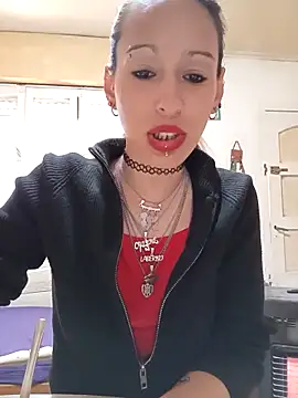 Snapshot of Zorrita_Fox chatting on 09-15-25, 05:13 Zorrita Fox online show from 09-15-25, 05:13