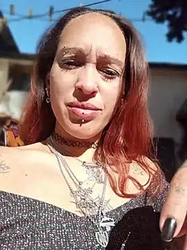 Zorrita Fox online show from 04-23-26, 04:53