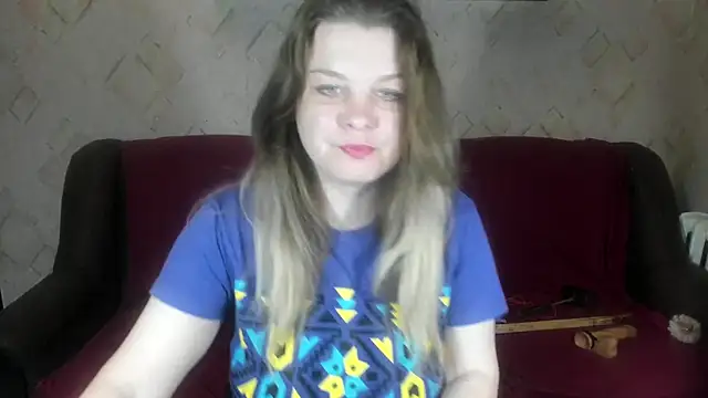 DarkIlona online show from 10-30-25, 04:58